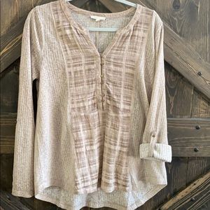 Never worn beige top